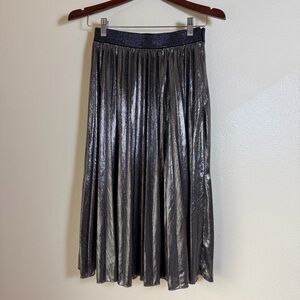 Metallic Silver Pleated Midi Skirt, Medium